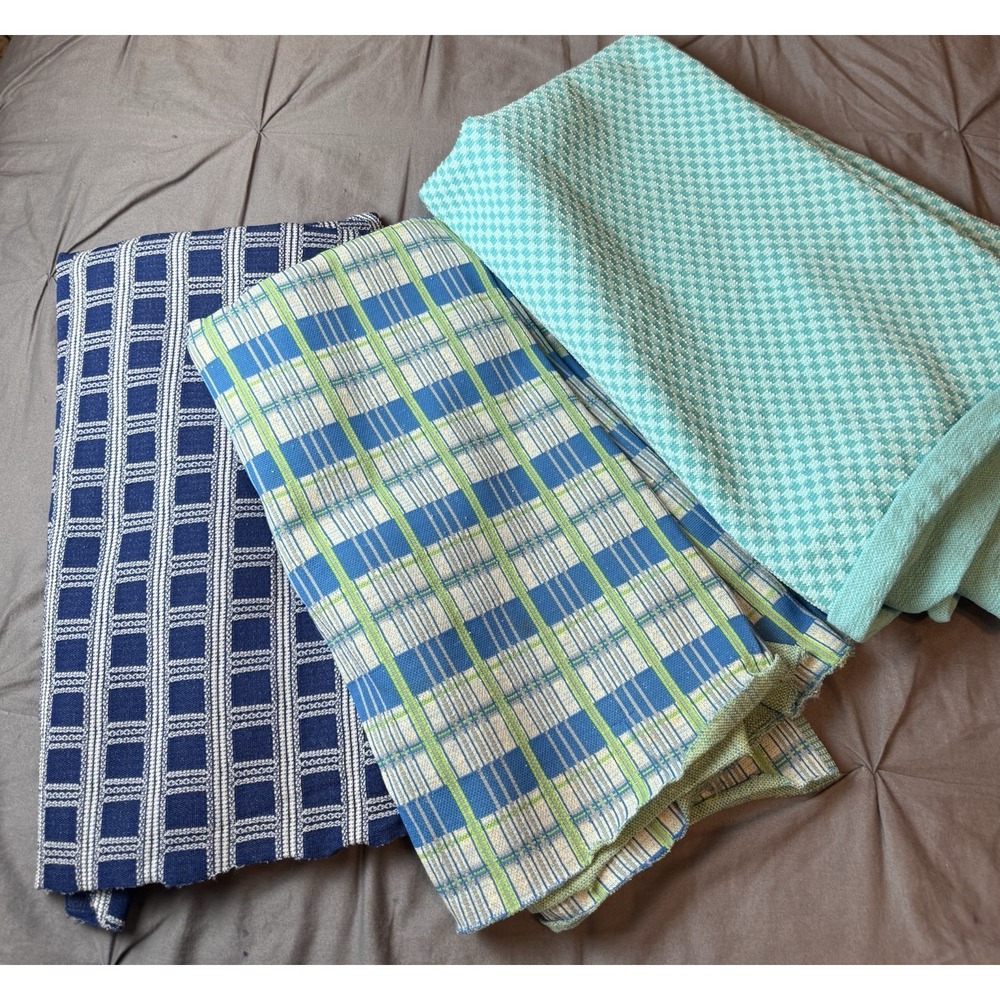 Vintage Woven Textiles Lot Of Blue And Green Polyester Fabric Seersucker Texture